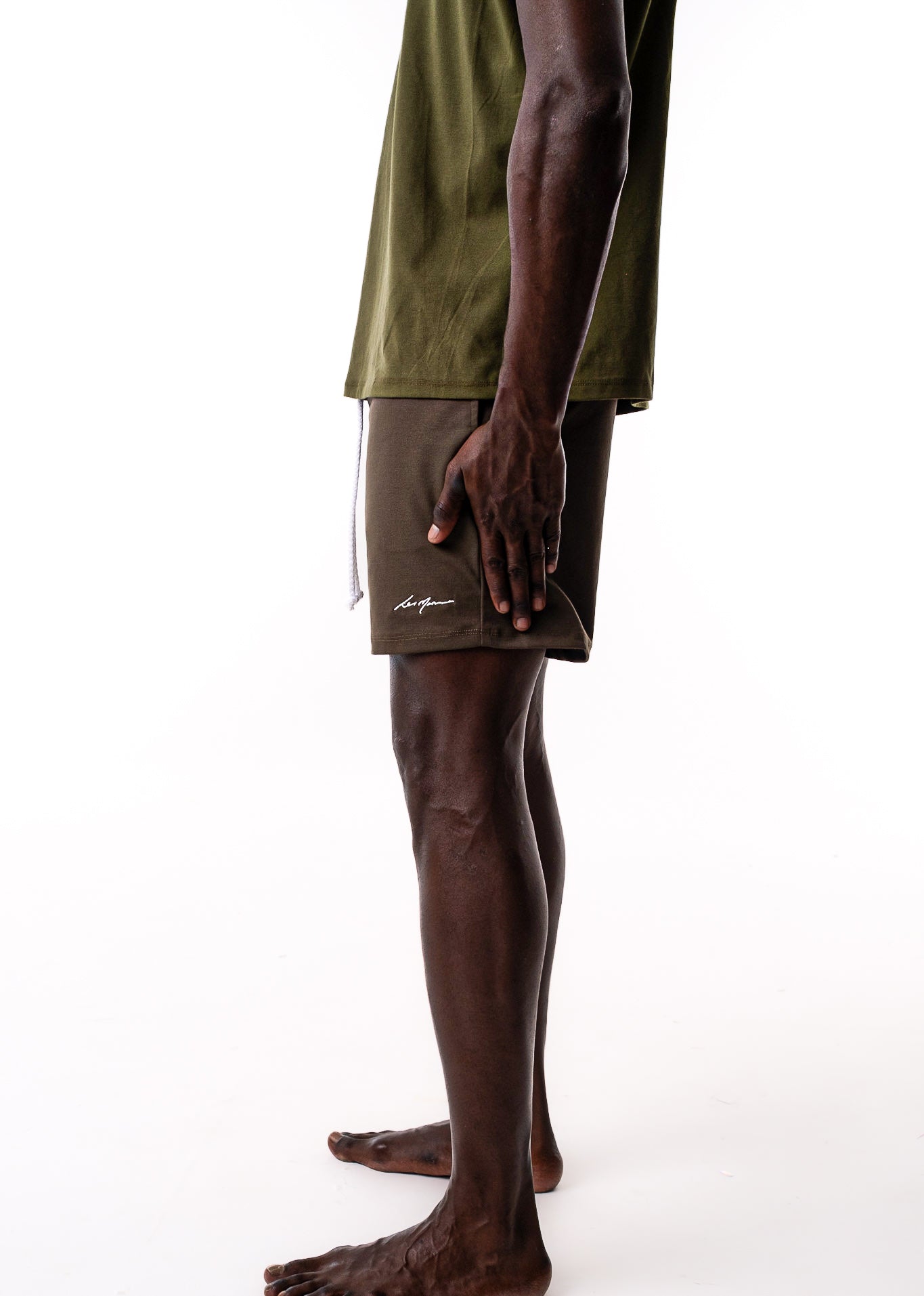 LM CORE SHORTS IN SEAWEED - Levi Marcus