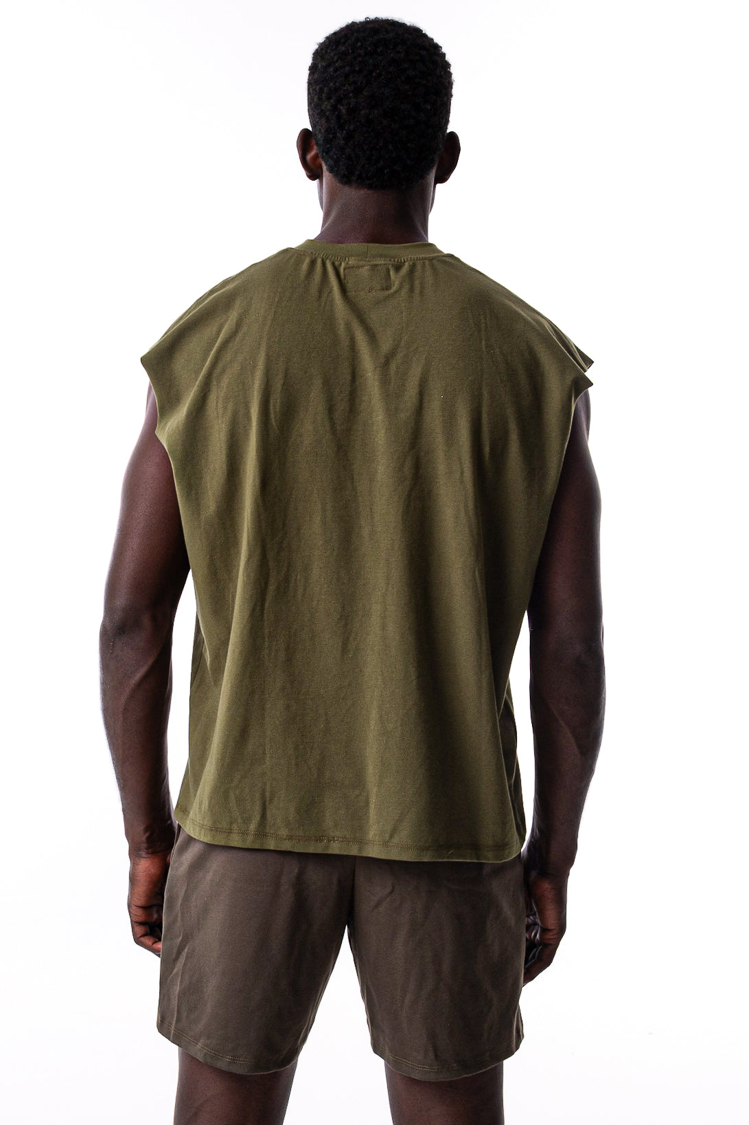 LM MUSCLE TEE IN OLIVE - Levi Marcus