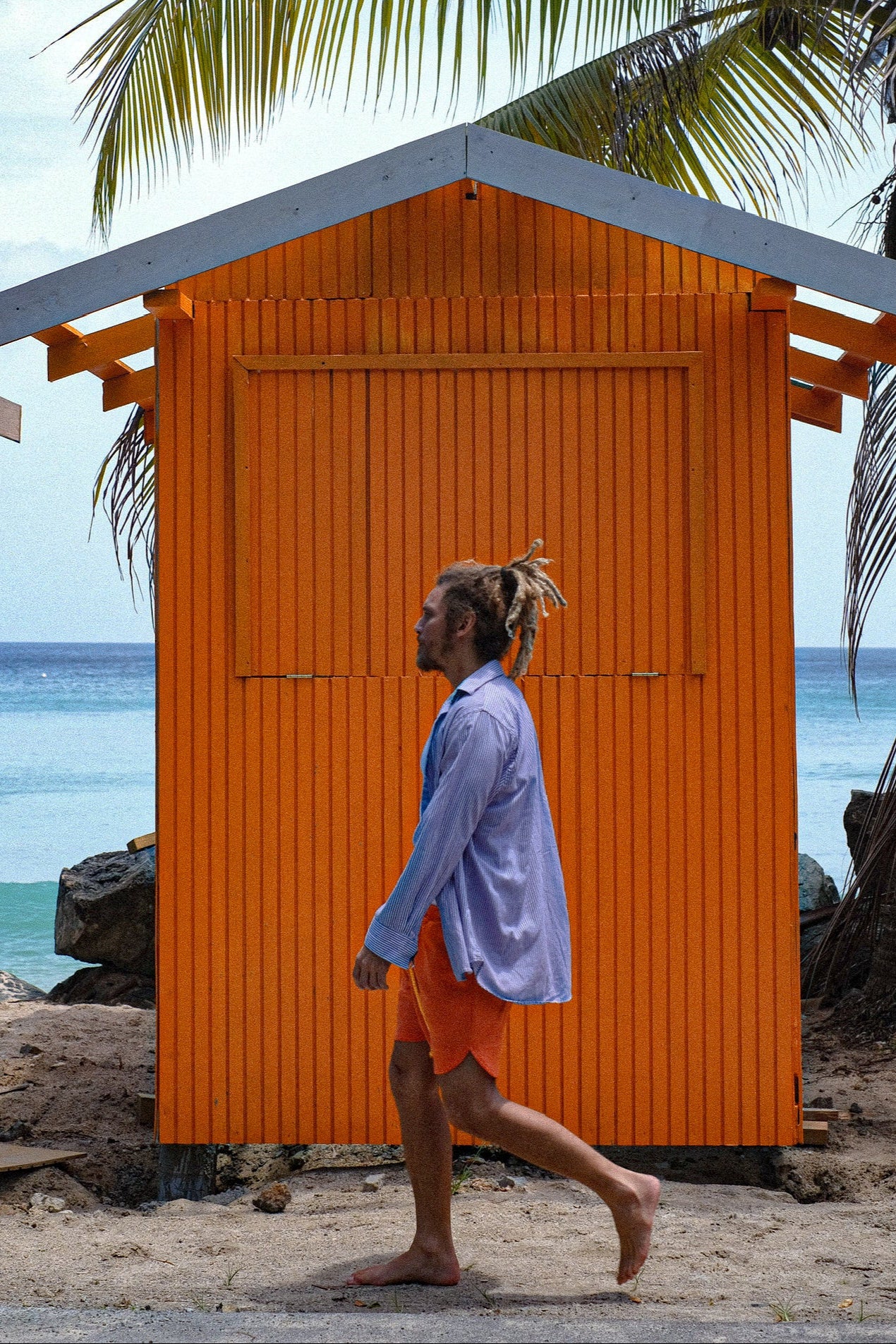 SCALLOPED SCUBA SHORTS IN ORANGE - Levi Marcus