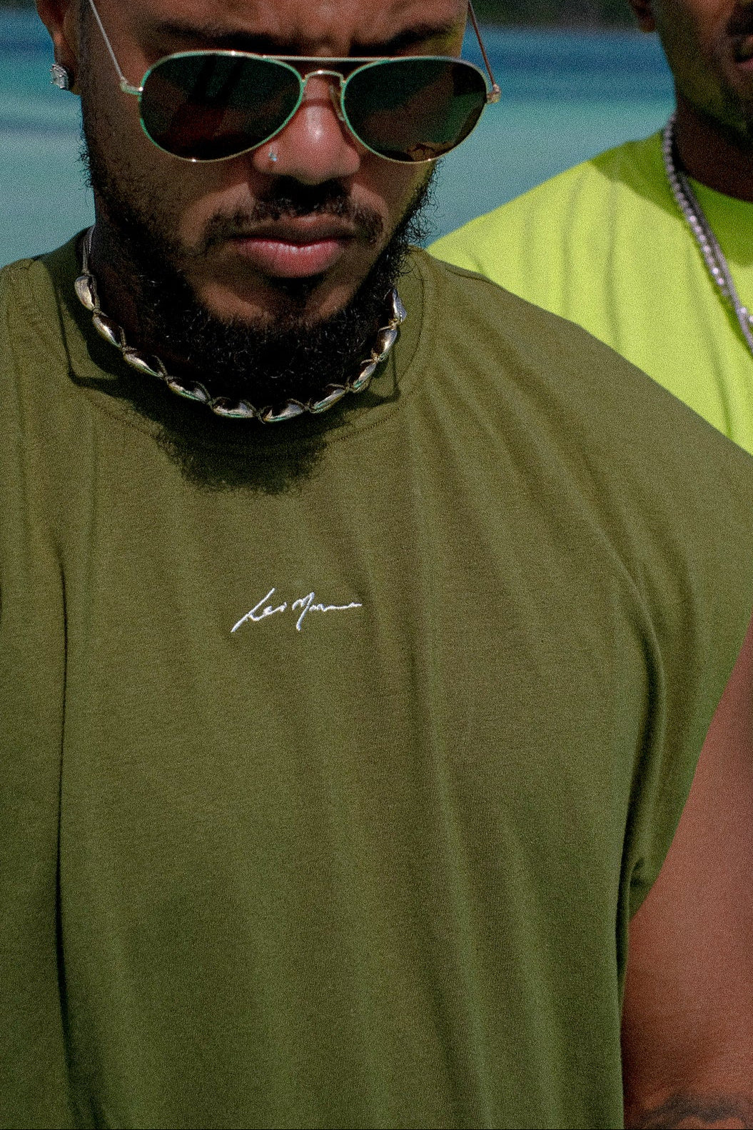 LM MUSCLE TEE IN OLIVE - Levi Marcus