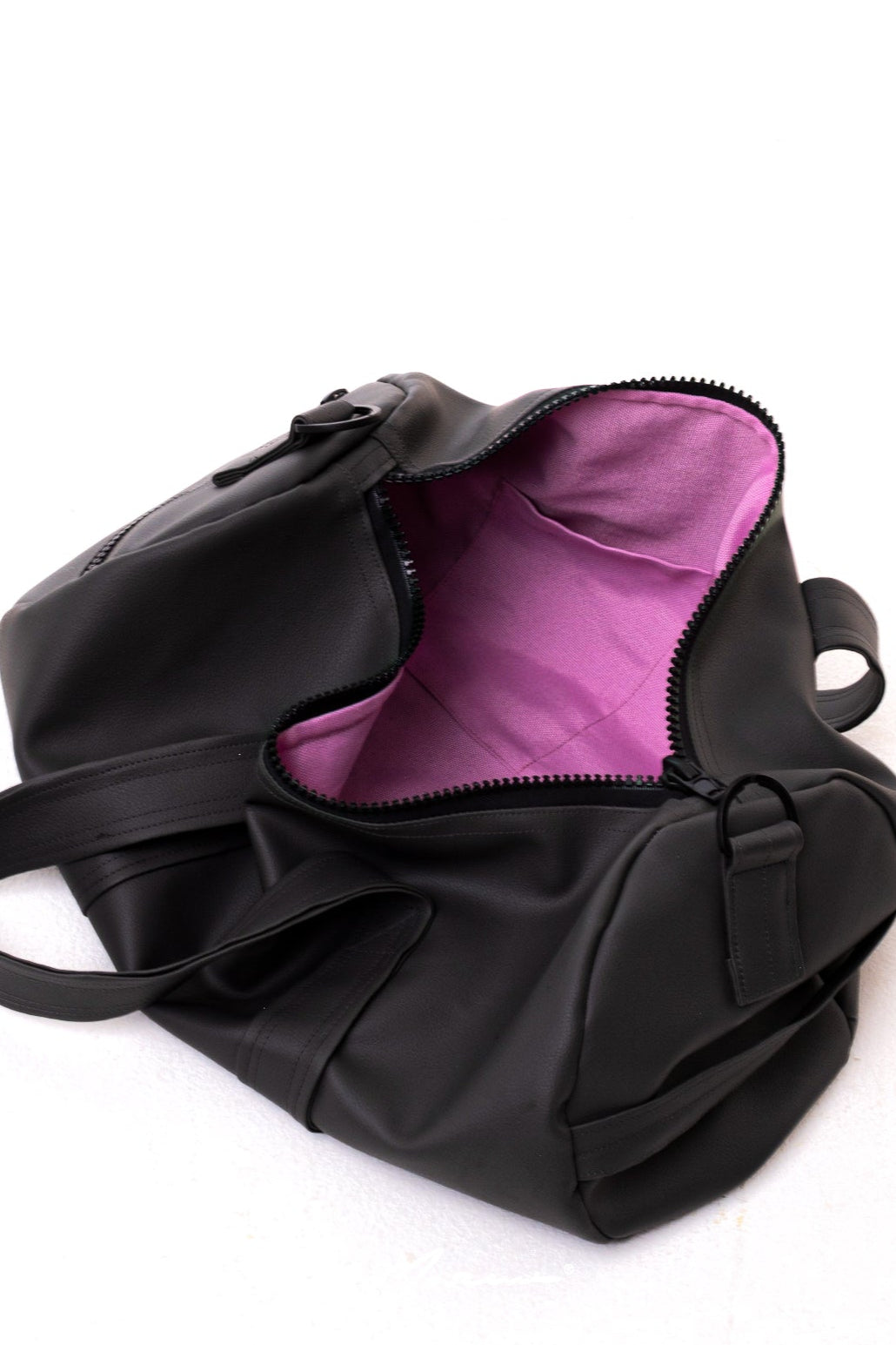 LM FAUX LEATHER DUFFLE BAG IN CHARCOAL - Levi Marcus